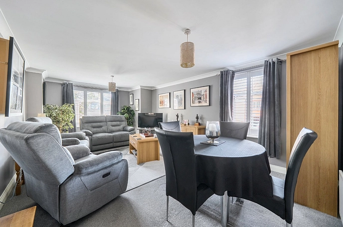 2 bedroom apartment for sale