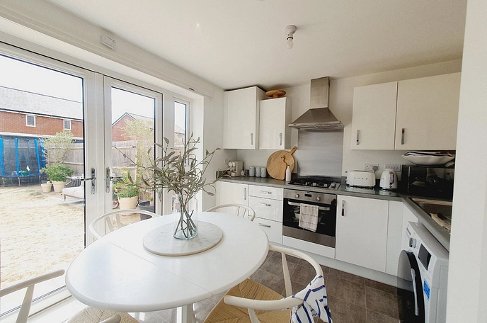 2 bedroom house to rent