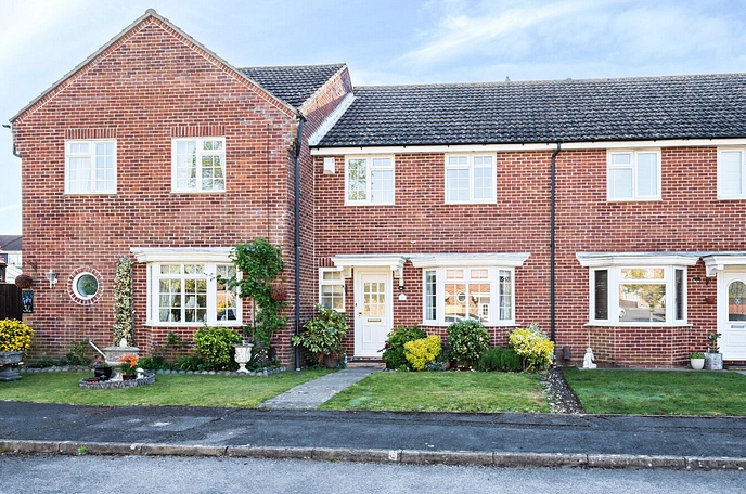 3 bedroom  terraced house to rent