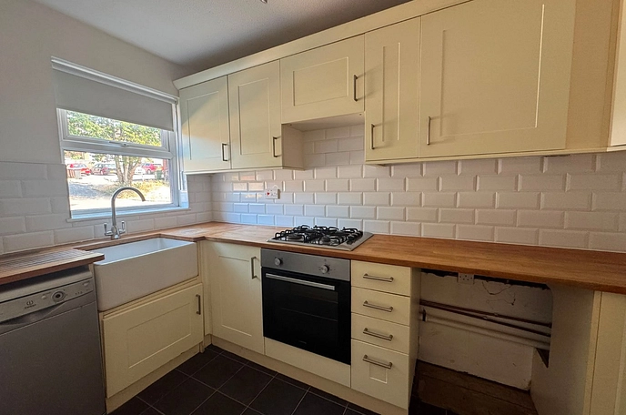 2 bedroom  terraced house to rent