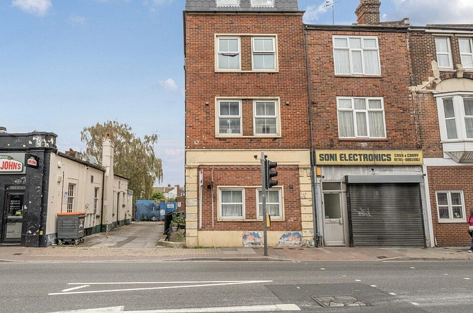 1 bedroom apartment for sale