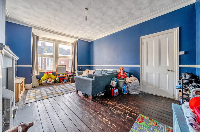 2 bedroom apartment for sale