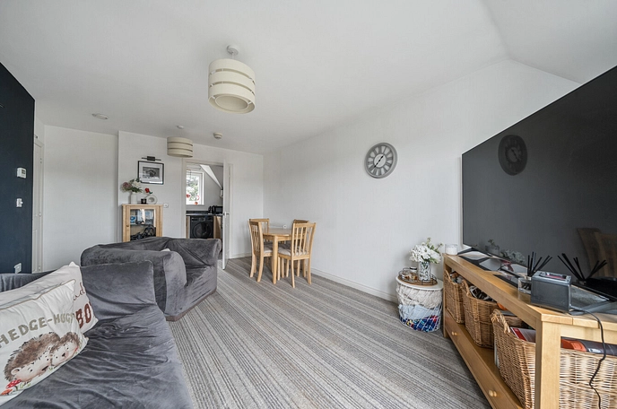 2 bedroom apartment for sale