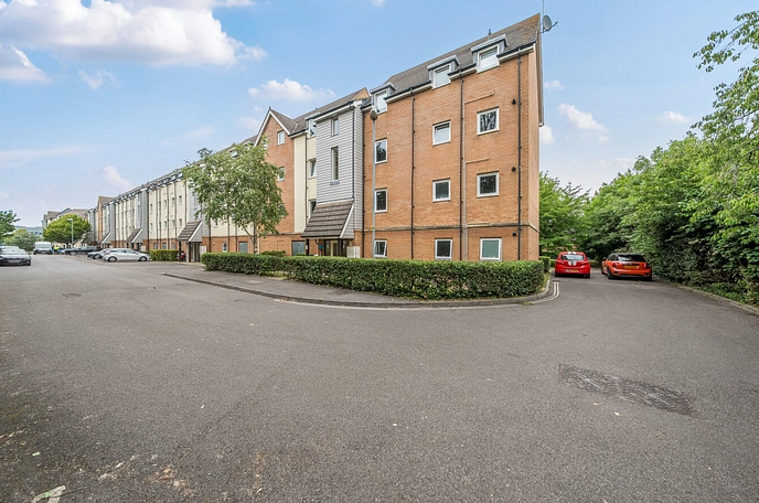 2 bedroom apartment for sale