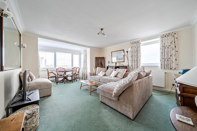 2 bedroom apartment for sale