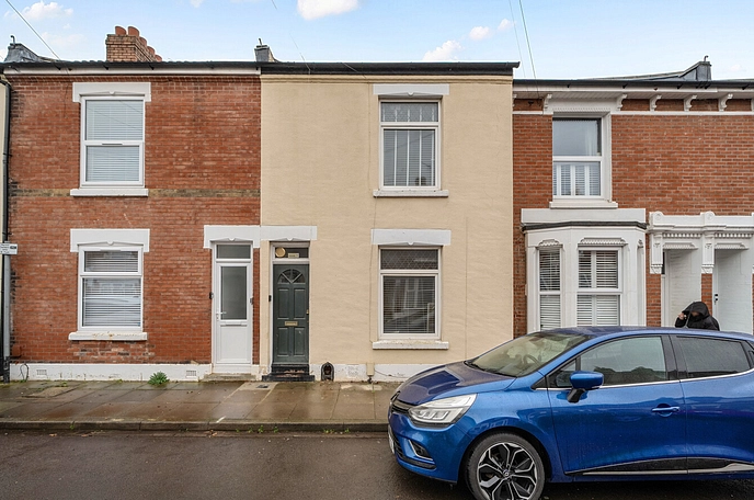3 bedroom  terraced house for sale