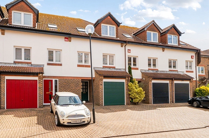 4 bedroom house for sale