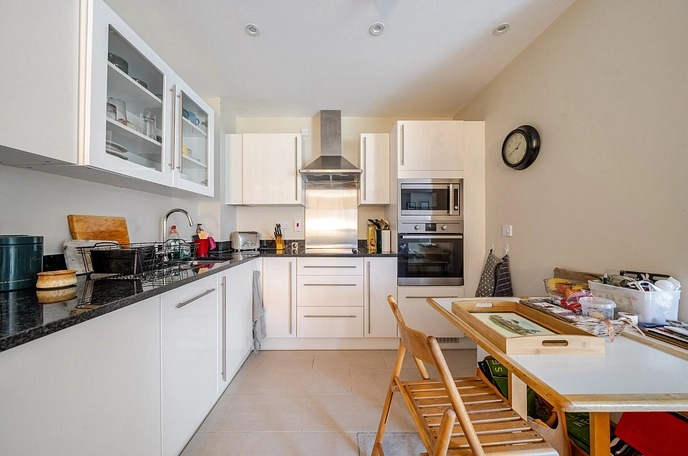 1 bedroom apartment for sale