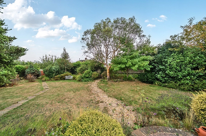 2 bedroom  semi-detached bungalow for sale