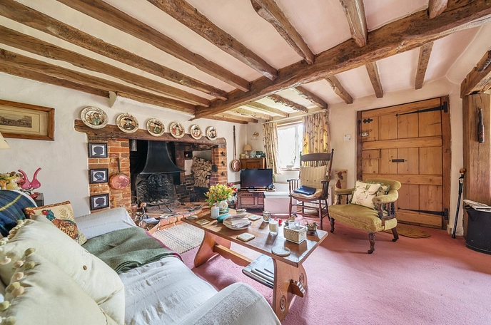3 bedroom  terraced house for sale