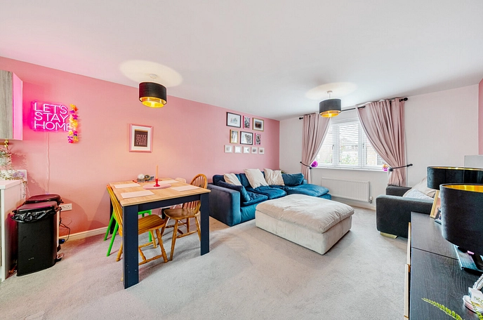 2 bedroom apartment for sale
