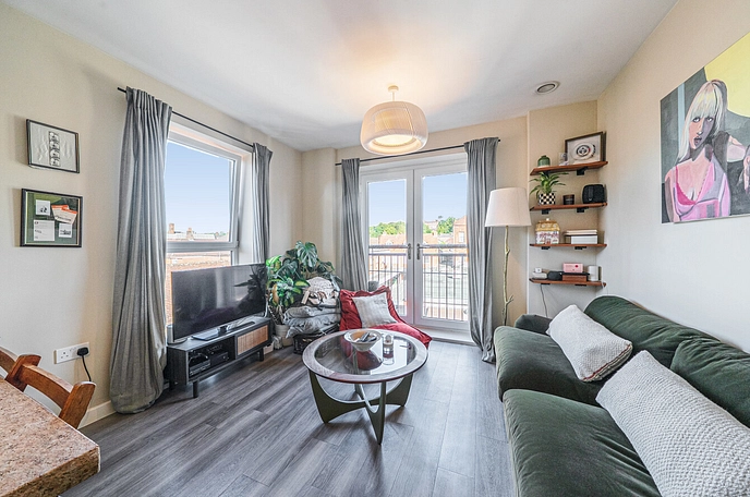 1 bedroom apartment for sale