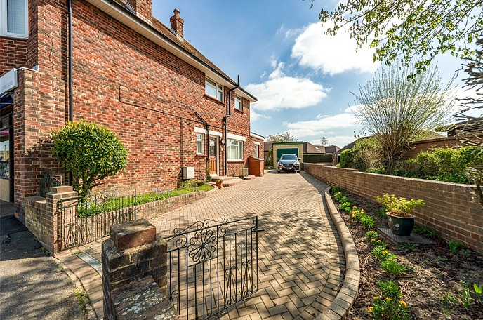 3 bedroom house for sale