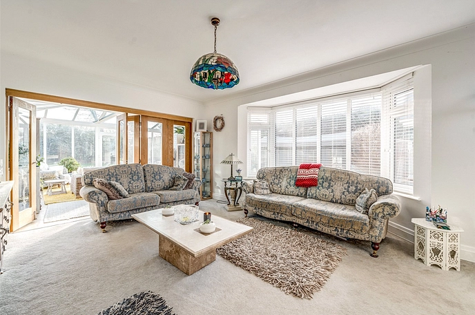 5 bedroom  detached house for sale