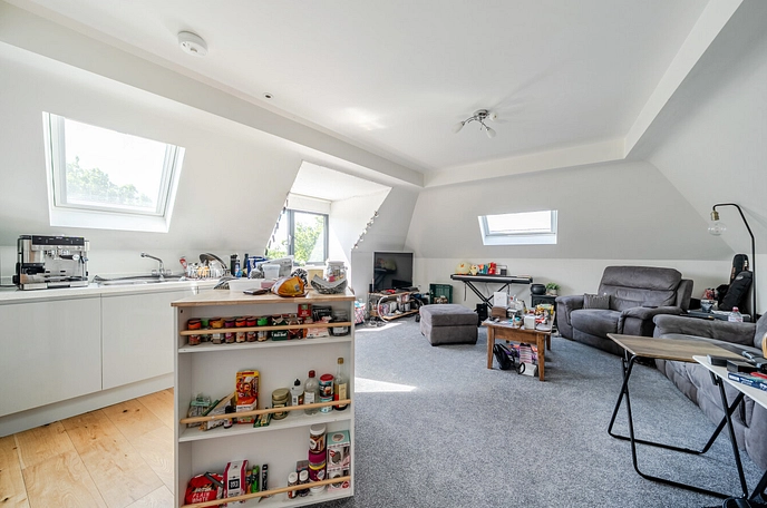 2 bedroom apartment for sale