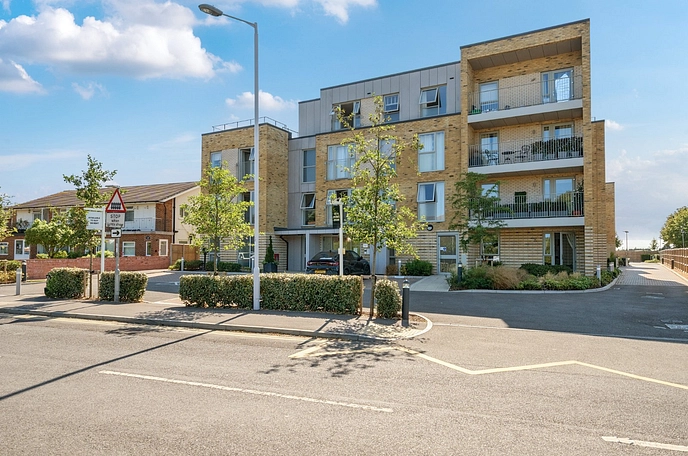 2 bedroom apartment for sale