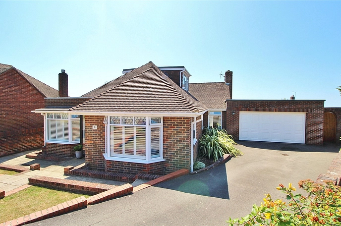 4 bedroom  detached house for sale