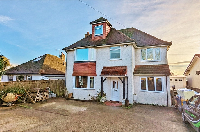 5 bedroom  detached house for sale