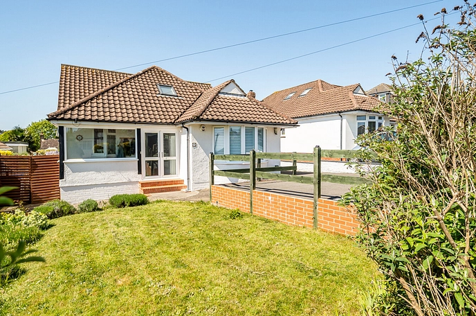 5 bedroom  detached house for sale