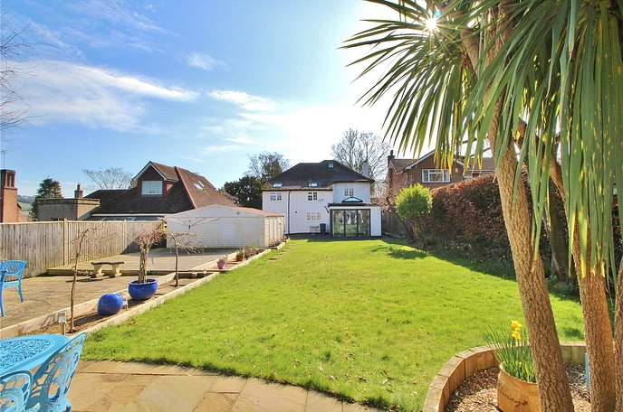 4 bedroom  detached house for sale