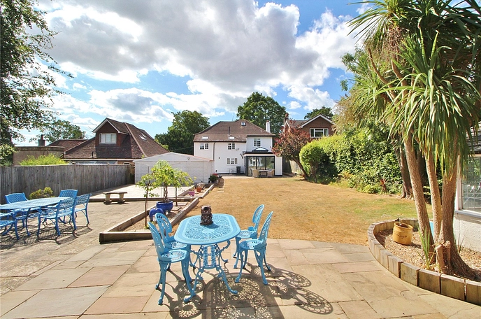 4 bedroom  detached house for sale