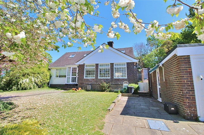 4 bedroom  detached house for sale