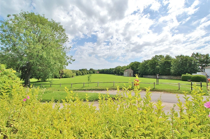 4 bedroom  detached house for sale