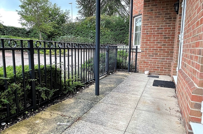2 bedroom apartment to rent