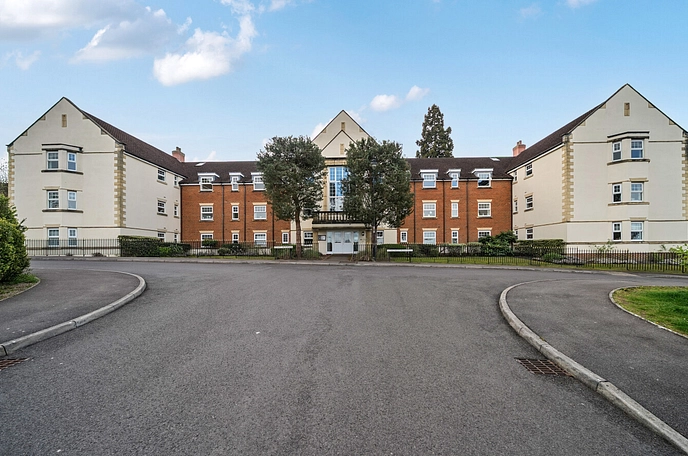 2 bedroom apartment to rent