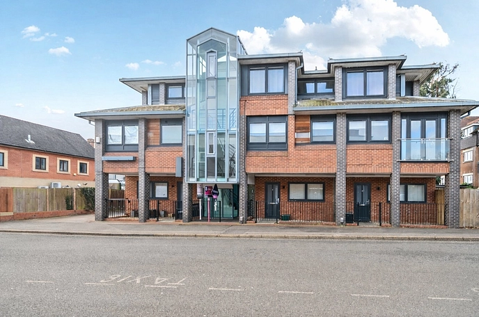 2 bedroom apartment to rent