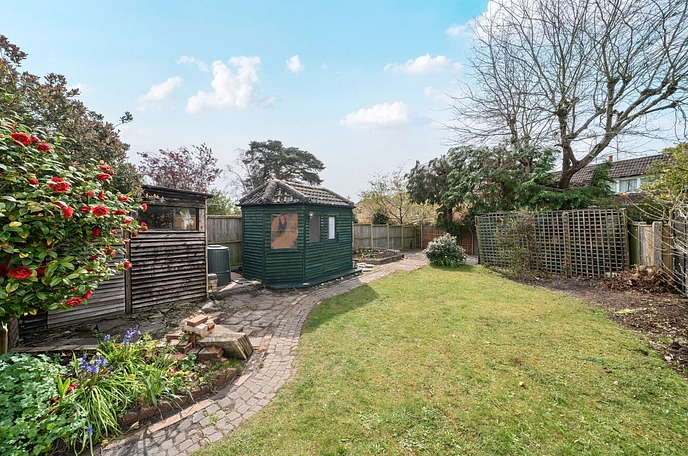 2 bedroom  semi-detached bungalow for sale