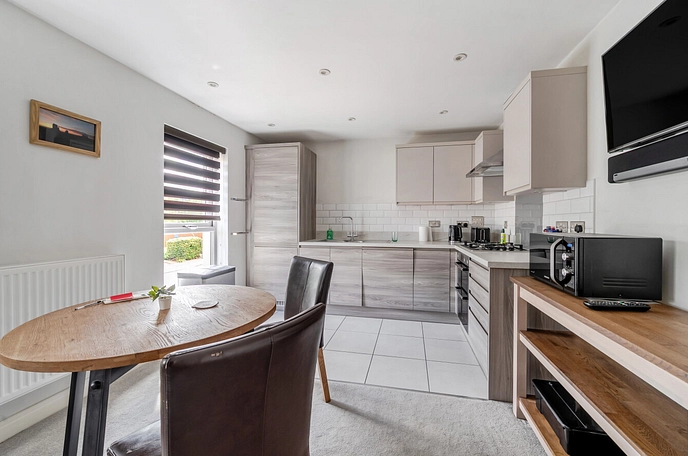 2 bedroom house for sale