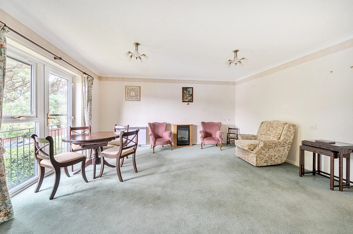 2 bedroom apartment for sale