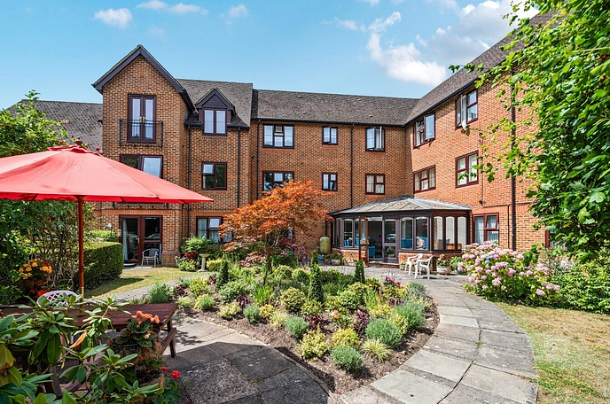2 bedroom apartment for sale