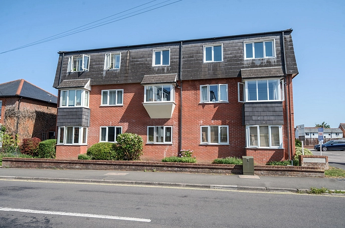 1 bedroom apartment for sale