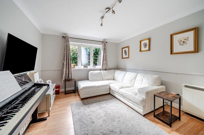 1 bedroom apartment for sale