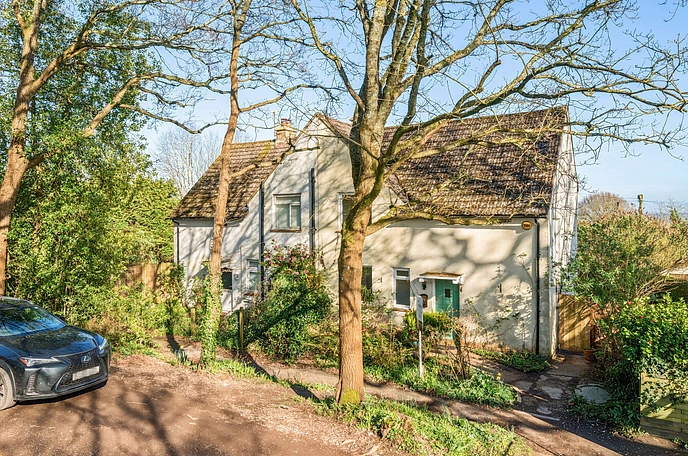 4 bedroom terraced house to rent