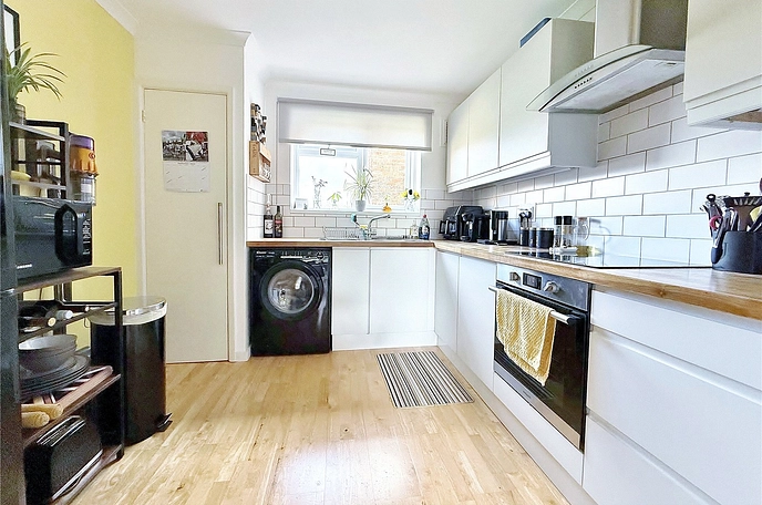 2 bedroom apartment for sale