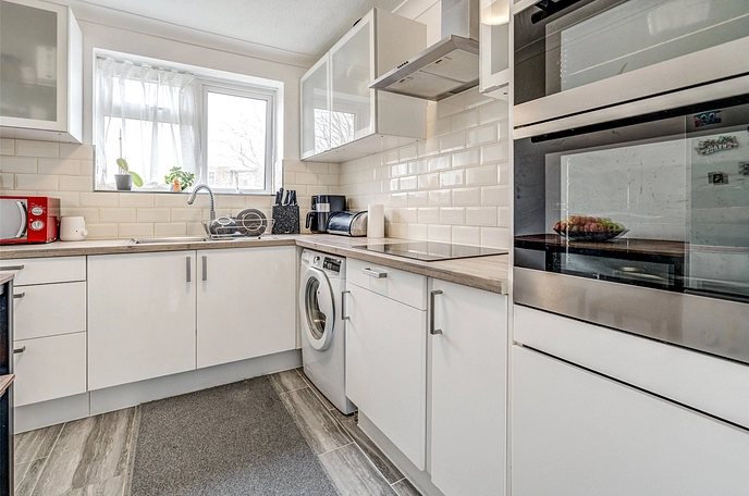 2 bedroom apartment for sale