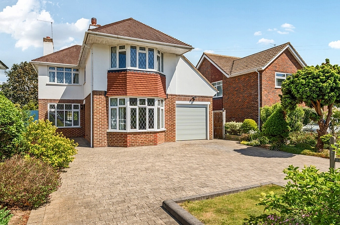 4 bedroom  detached house for sale