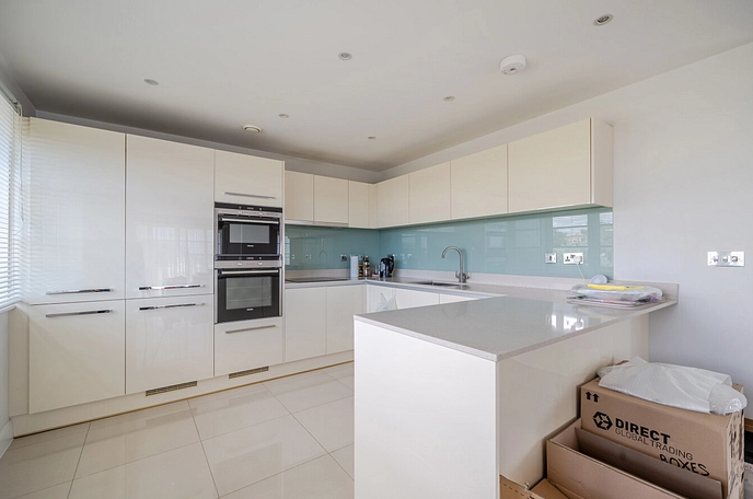 2 bedroom apartment for sale