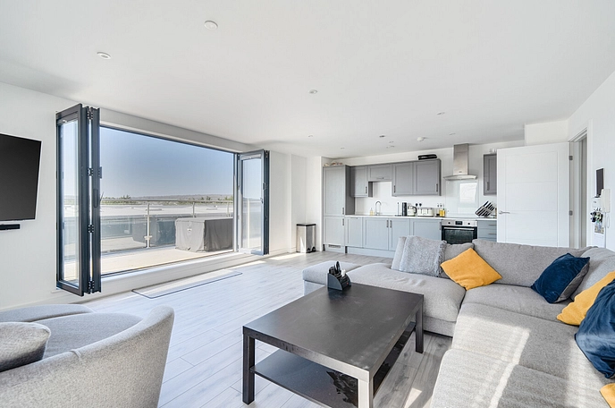 2 bedroom apartment for sale