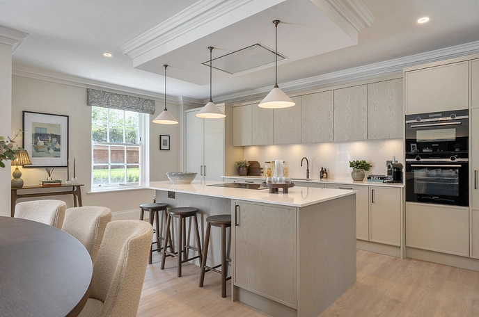 4 bedroom  detached house for sale