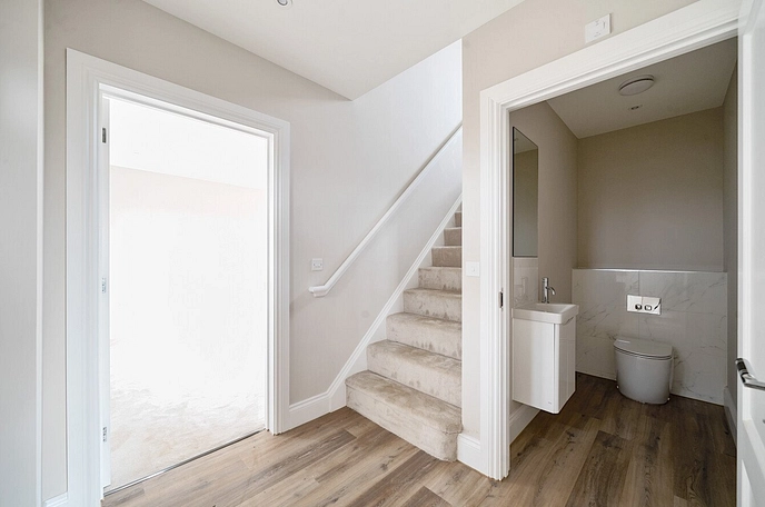 4 bedroom  terraced house for sale