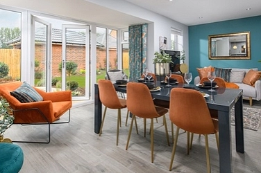 3 bedroom  semi-detached house for sale