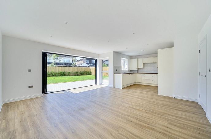 3 bedroom  detached property for sale