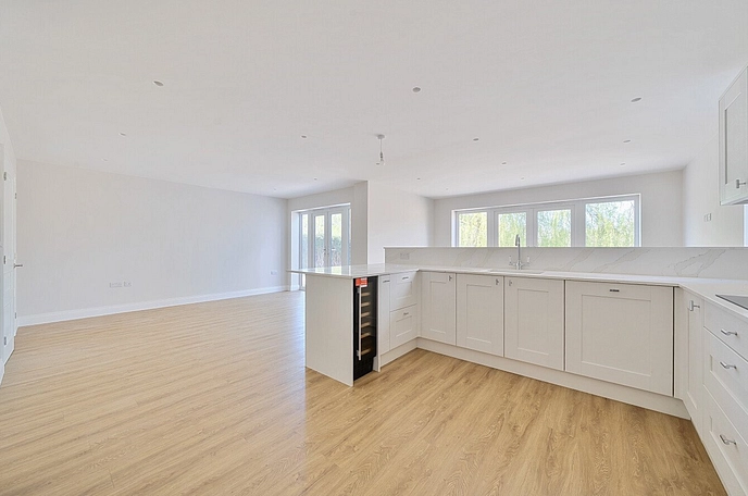 4 bedroom  semi-detached bungalow for sale