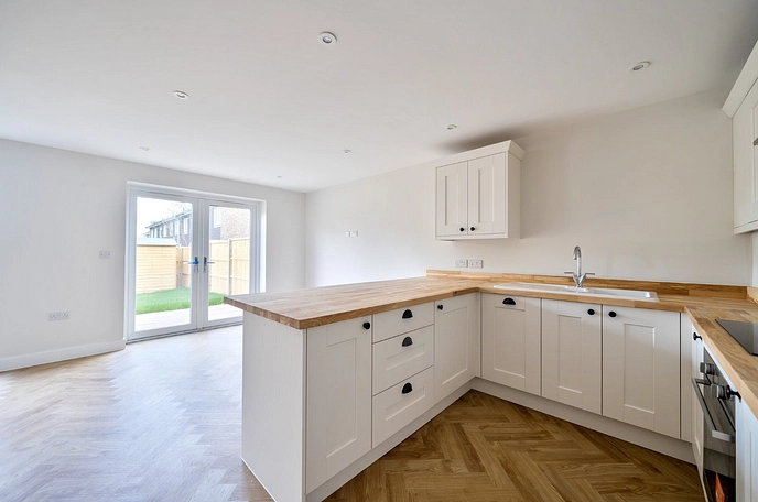 4 bedroom  detached house for sale
