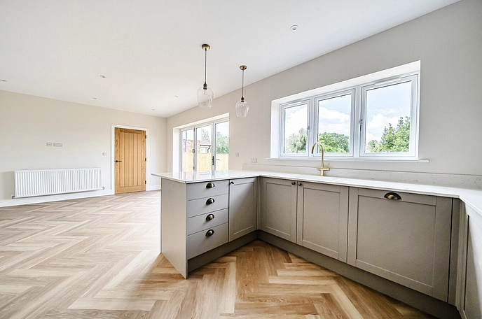 3 bedroom  detached house for sale