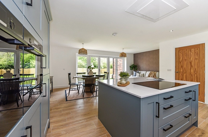 3 bedroom  detached house for sale